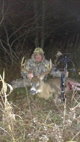 JV BUCK IN FIELD 2016.jpg