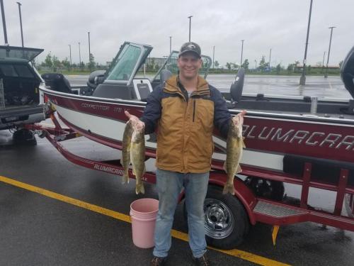 Brandon Fathers day walleye.jpg